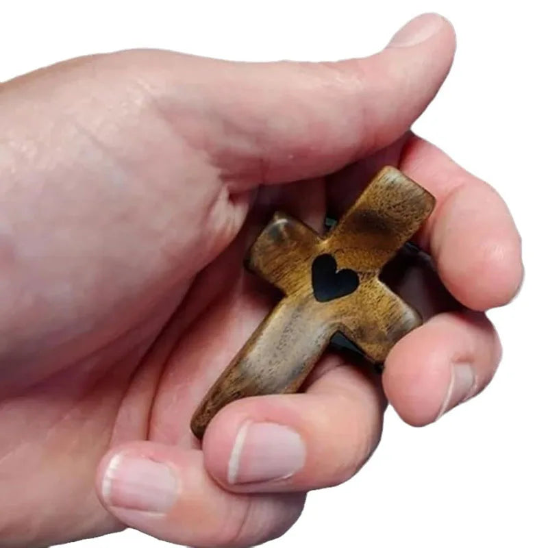 3pcs Cross My Heart Encouragement Gift Handheld Wooden Cross with Epoxy Heart To Carry In Pocket Emotional Support